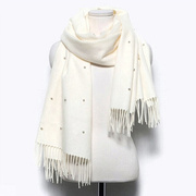 白色围巾女冬季长款加厚仿羊绒，钉珠披肩两用韩版春秋百搭保暖披巾
