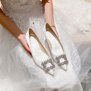 法式新娘结婚鞋2023年春季伴娘，白色低跟鞋女粗跟尖头气质优雅