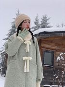 法国OIMG毛毛娃娃领加厚外套女冬季斜门襟绿色中长款毛呢甜美森系