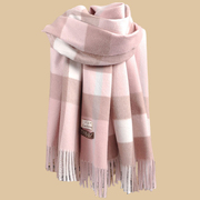 围巾冬季女英伦风粉色格子，羊绒百搭加厚保暖流苏围巾披肩两用