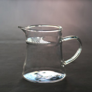 玻璃月牙分茶杯｜带滤孔公道杯玻璃花茶杯茶海分茶杯花草茶泡茶杯