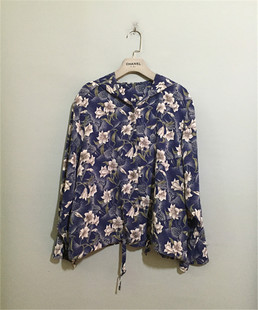 原 价¥98vintage 日本古着花卉印染连帽宽版短款雪纺衬衫