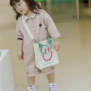 韩版儿童小挎包，单肩休闲包帅气宝宝斜挎包，可爱笑脸女孩出行帆布包