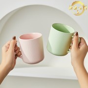 陶瓷马克杯咖啡杯少女杯子带盖家用创意早餐牛奶杯大容量微瑕