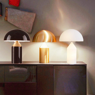 北欧设计师轻奢卧室床头台灯，简约现代创意，客厅书房蘑菇玻璃灯具