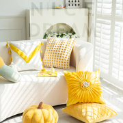 奶油风黄色抱枕组合高级感枕套家用客厅装饰沙发靠枕靠背床头靠垫