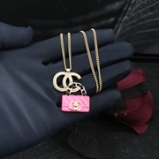 4788香家夏季项链时尚个性气质，几何双c字母粉色包包吊坠项链
