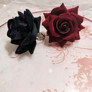 酒红色玫瑰戒指/指环流行饰品复古花朵宫廷礼服舞蹈手饰装饰