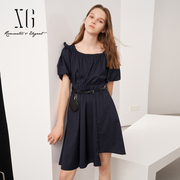 雪歌深蓝色短袖连衣裙女2023夏季设计感短款裙子XI204402A125