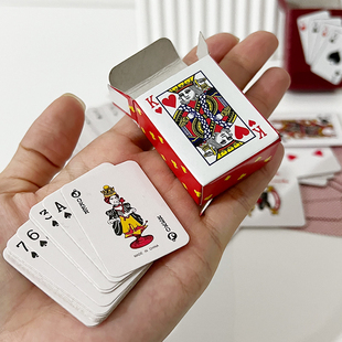 迷你小扑克牌超q可爱旅行装，纸牌桌游卡牌，便携版小游戏牌创意
