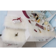 白色仿羊毛坐垫毛绒网红椅垫，毛毛垫梳妆台，垫化妆台毛毛桌面装饰垫