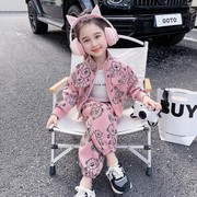女童秋装韩版运动套装2024小童，卡通衣服宝宝，网红时髦两件套潮