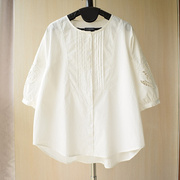 韩版镂空刺绣拼接蕾丝五分，袖纯棉圆领白色衬衫，前短后长夏季上衣女