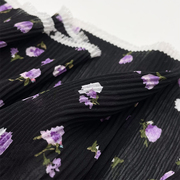 布艺岛黑底紫色小碎花，柔软弹力褶皱，雪纺面料春夏连衣裙衬衫布料