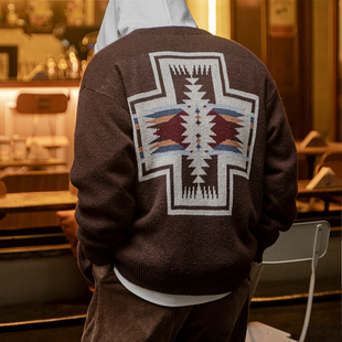 古叔的着美式复古纳瓦霍民族长袖，羊毛开衫宽松针织休闲外套男秋冬