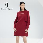 XG雪歌XJ104020A213红色长袖连衣裙2024春季印花中长直筒裙女
