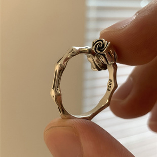 韩版s925银荆棘玫瑰戒指，女复古时尚花朵，开口指环气质嘻哈食指戒潮
