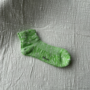 两只袜子外贸店日单尾货潮袜客料高端户外运动袜男袜短筒袜绿袜子