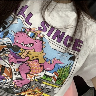 加州女孩粉色小恐龙涂鸦印花短袖，tee~韩国复古学院宽松卡通t恤