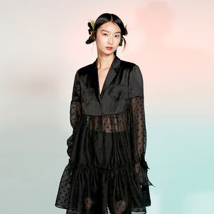sungdogin2021ss设计师黑色，三醋酸拼波点纱，透视西装连衣裙