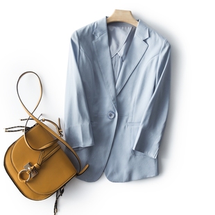 衬肤天蓝色一粒扣薄款纯色外套，2023清爽气质，七分袖西装小西服