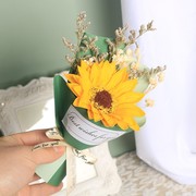 永生花束向日葵康乃馨香皂，花束成品礼盒，搭配小花束高级母亲节花束