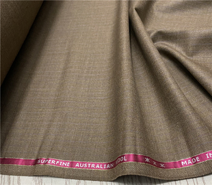 江苏阳光灰驼色紫红条纹精纺，金边花呢精纺羊毛，面料设计师西装布料