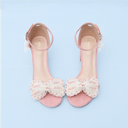 粉色粗跟夏季甜美少女，凉鞋一字扣带珍珠蝴蝶结，通勤高跟女鞋