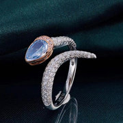 宝创集0.7克拉天然蓝钻石蛇形，戒指18k金镶钻(金镶钻)蓝眼灵蛇个性彩钻指环
