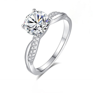 18K金白求订婚结婚礼物1拉钻戒指四爪扭臂优雅缠绕婚戒莫桑钻石戒