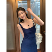王少女的店蓝色短袖针织连衣裙2024夏季气质显瘦吊带方领长款裙子