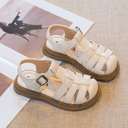 女童凉鞋2023夏季小童宝宝鞋软底儿童沙滩鞋包头小孩子凉鞋女