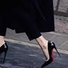 红色底高跟鞋女浅口黑色，性感细跟2024尖头高级感裸色漆皮单鞋