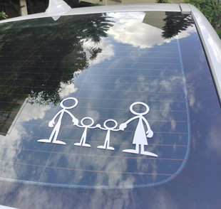 一家四口幸福之家汽车装饰贴纸一家三口贴纸可爱卡通车尾贴画反光