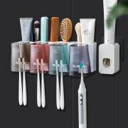 卫生间牙刷置物架网红牙刷架牙刷杯子刷牙杯套装壁挂免打孔漱口杯