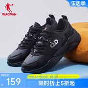 中国乔丹男休闲棉鞋2024秋季加绒保暖低帮老爹鞋黑色运动鞋子