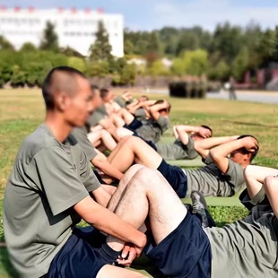 新式军迷体能训练服短袖套装夏季学生军训户外速干t恤体能服