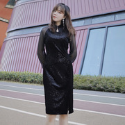 fukcup浮夸独家设计黑色丝绒长纱袖，珍珠扣中长款旗袍式连衣裙