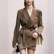 棕色气质职业西装外套女2024秋冬设计感双排扣绑带长袖西服