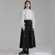 复古宫廷风设计2024春款蕾丝花边，白色衬衫+明线黑色半身裙2件套装