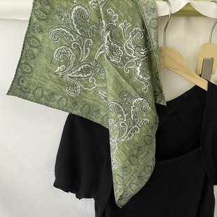 经典复古绿腰果花真丝，斜纹绸丝巾小方巾，100%桑蚕丝手工卷边女围巾