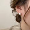 小香气质白色珍珠耳扣轻奢个性气质百搭耳环2023小巧设计耳饰
