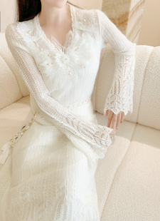 “唯美毛衣白色”独特精致优雅气质羊毛，镂空法式限定连衣裙
