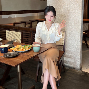 Mays香香～法式气质荷叶领醋酸雪纺衬衫女春夏 别致蕾丝边上衣