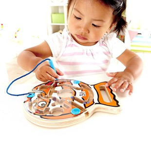 Hape迷宫益智玩具走珠 磁性磁力磁铁运笔立体 儿童宝宝垂钓乐游戏