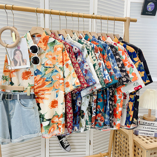 2023短袖花衬衫女日系，复古港味风，设计感小众夏威夷夏季衬衣