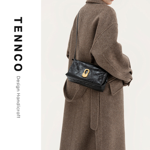 tennco黑金包头层植鞣牛皮小方，包大容量通勤单肩斜挎腋下包女
