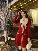 小香风蝴蝶结红色针织连衣裙秋冬款，气质显瘦圣诞战衣千金感a字裙