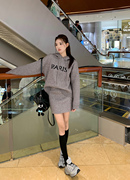 大码女装韩版慵懒感连帽，字母提花厚款毛衣+针织短裙套装