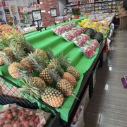 水果店梯形展示架，台阶式蔬菜生鲜超市纸板，货架阶梯形陈列架子多层